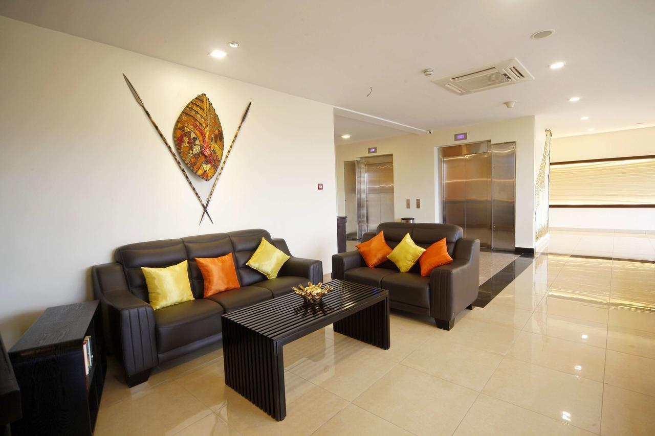Best Western Premier Garden Hotel Энтеббе Экстерьер фото